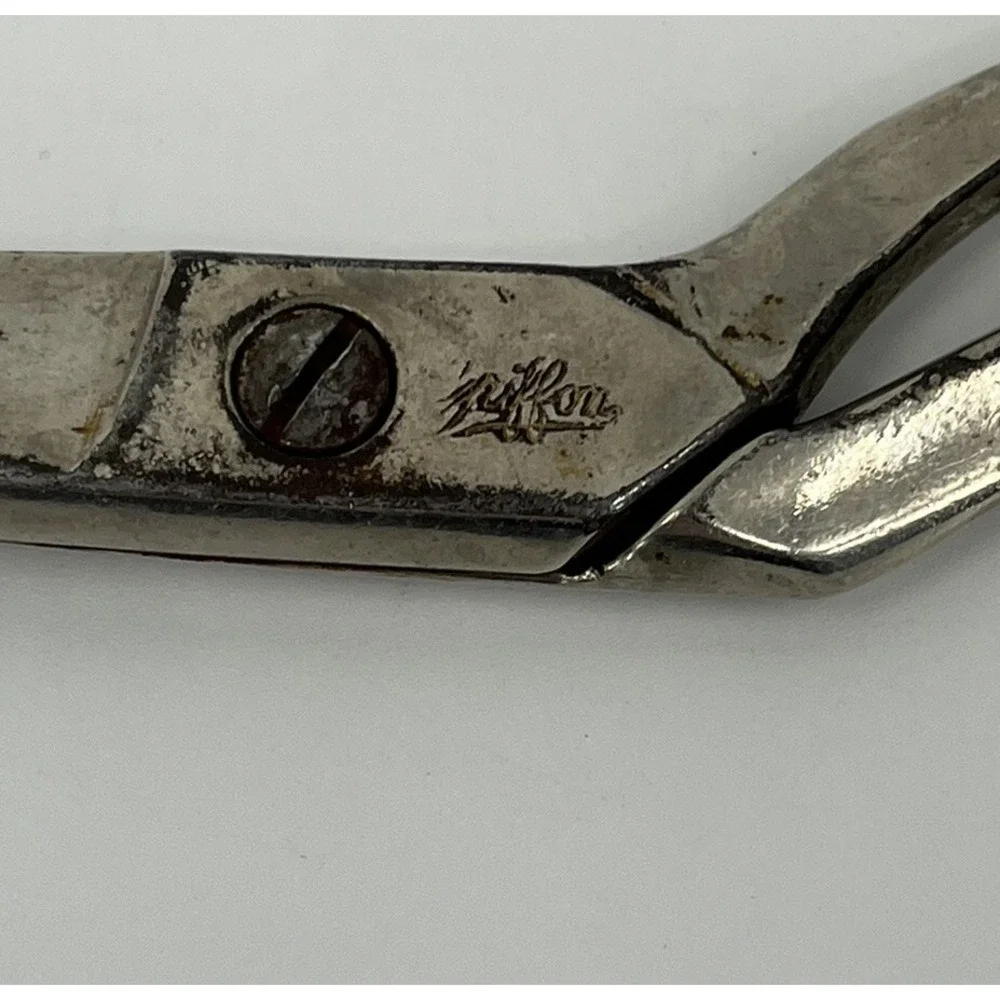 Vintage Griffon 8